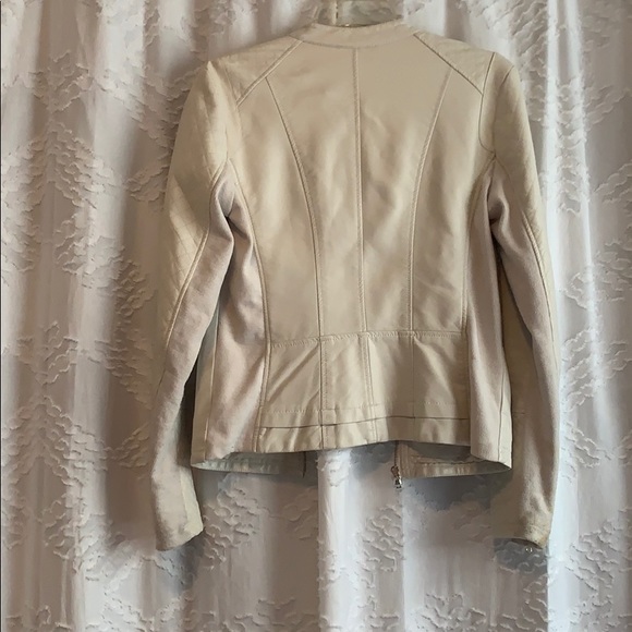 Jacket - Picture 2 of 3